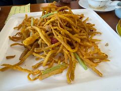 -莲餐厅·湖北菜·潜江小龙虾店(愚园路店)
