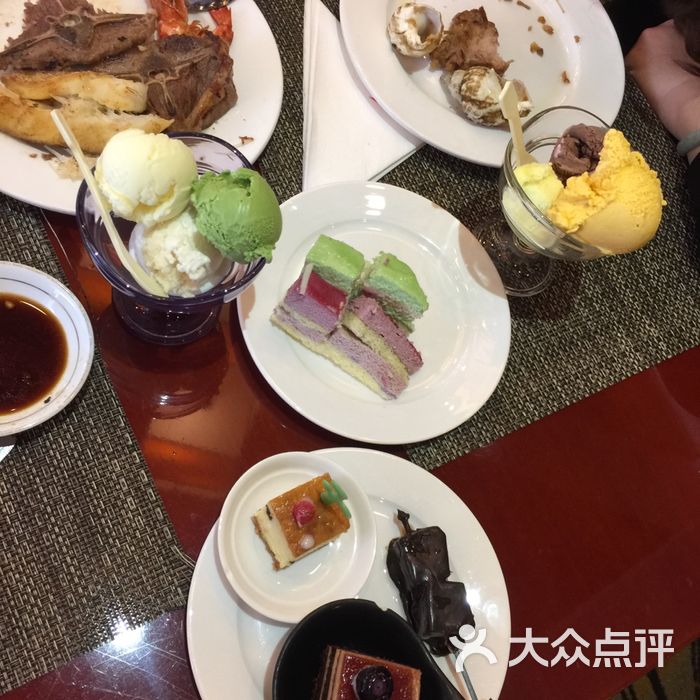 牡丹国际大酒店自助餐厅