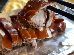 四更烤乳猪-东方之猪四更烤乳猪(金垦总店)