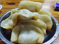 网红锅贴-锅贴大王南翔小笼(临沂二村店)