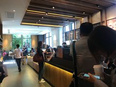 -星巴克(汾阳路店)