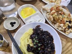 炸酱面-香港饭店0410(弘大店)