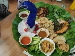 -沐毫傣泐云南菜孔雀宴•手抓饭傣味烧烤(曼听公园店)