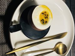 椰子百香果-喜洲吧·江畔老船厂·庭院餐厅(喜临院店)