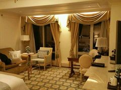 -广州富力丽思卡尔顿酒店