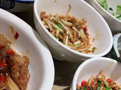 -味上湘菜馆(河马店)