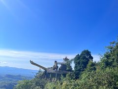 -玻璃桥景区石牛寨