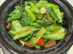 -煲王粤菜餐厅(中侨中心店)