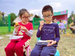 -季高兔窝窝亲子园(上海薰衣草公园店)