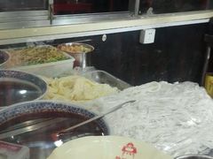-陕味食族油泼面·小炒盖码面(双榆树店)