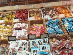 -来伊份(马群新街二店)