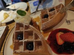 -Common Table · Brunch & Coffee