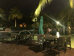 -三亚湾海居铂尔曼度假酒店