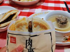 酥皮肉夹馍-西贝(东城万达广场店)