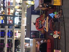 -浦江城市生活广场(江月路店)