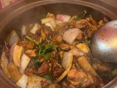 -胡须佬鸡煲四季火锅店(石厦西村直营店)