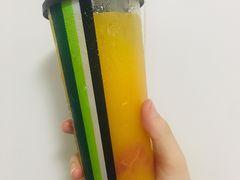 橙柚派对-星巴克臻选(莘庄仲盛店)