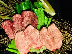 -虎焱炭火烧肉