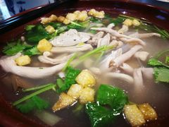 -冯鑫记南京鸭血粉丝汤(来燕路店)