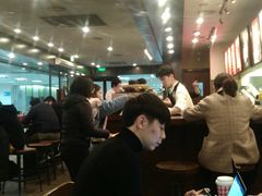 大堂-星巴克(武汉协和医院店)