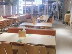 -老乡鸡(上海白玉兰广场店)
