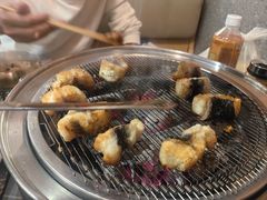 -围炉肉舍•炭烤活鳗•丹东海鲜烤肉(步行街店)