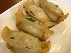 -小姜锅贴(凤凰街店)