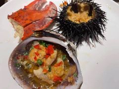 -雍和会海鲜姿造自助(湖东路店)