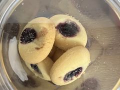 -红宝石·鲜奶小方·海派西点房(南丹店)