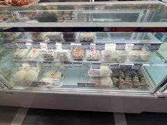 -白玉兰食品(中山公园龙之梦店)