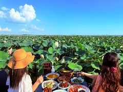 -七的湖·晚芳亭·阳澄湖农家菜·大闸蟹(莲花岛店)