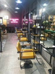 -MOVAN  HAIR莫凡匠人发型屋