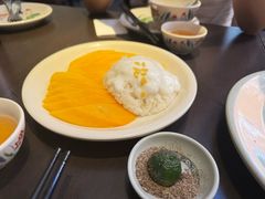 -大头虾越式风味餐厅(光明广场店)