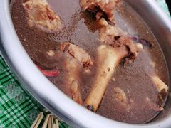 -聚首堂·特色小吃·肘子(什刹海德胜门店)