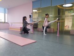 -舞研舞蹈培训(魏公村校区)