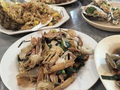-岛中岛·海鲜大排档·万宁老字号(东澳店)