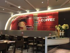 -必胜客(WOW中心城店)