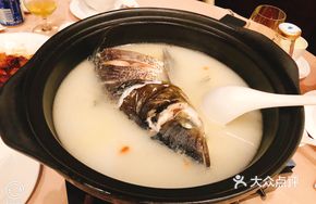 Xiu Shui Yu Tou Huang