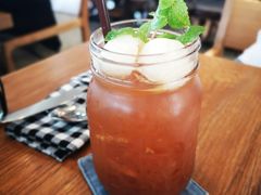 -ROAST coffee & eatery