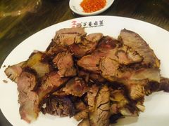 -老鼎万春卤菜(鹭湖宫8区店)