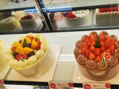 -花花卷卷·鲜食蛋糕(泉屋店)