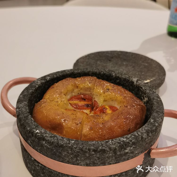 感受一下米其林餐厅的餐点魅力,服务真的是没的说了~