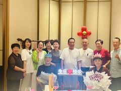 -泓历皇朝酒店(东亭店)