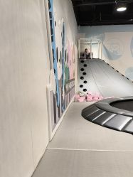 -MINI MARS KIDS CLUB亲子家庭中心(长宁天山店)