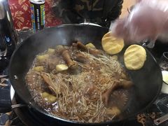 -东北农家院·铁锅炖(莘庄店)