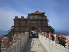 -鸡鸣山旅游景区