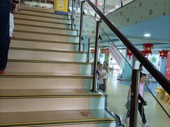 -乐悠游亲子游泳俱乐部