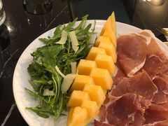 -1981牛排西餐厅(海信店)