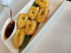 窝贴大虾多士-天龙轩(香港丽思卡尔顿酒店)