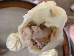 -清真老铁家灌汤包